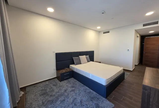 COZY 2 BHK FF FRONT OF TRAM AND GREOCERY TITLEDEED