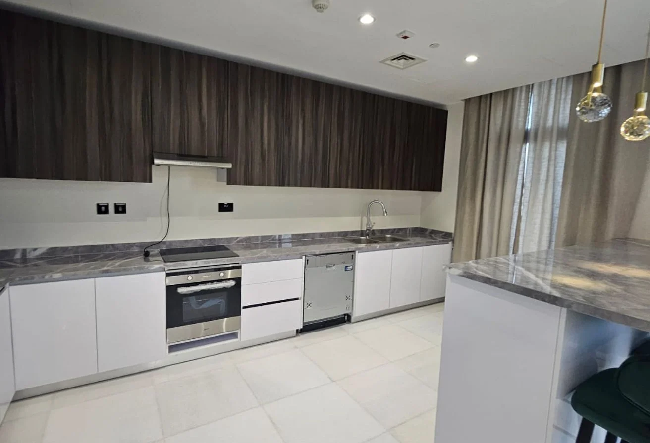 ELEGANT SEA VIEW 3 BHK+MAID LEASE TO OWN 20K MONTH