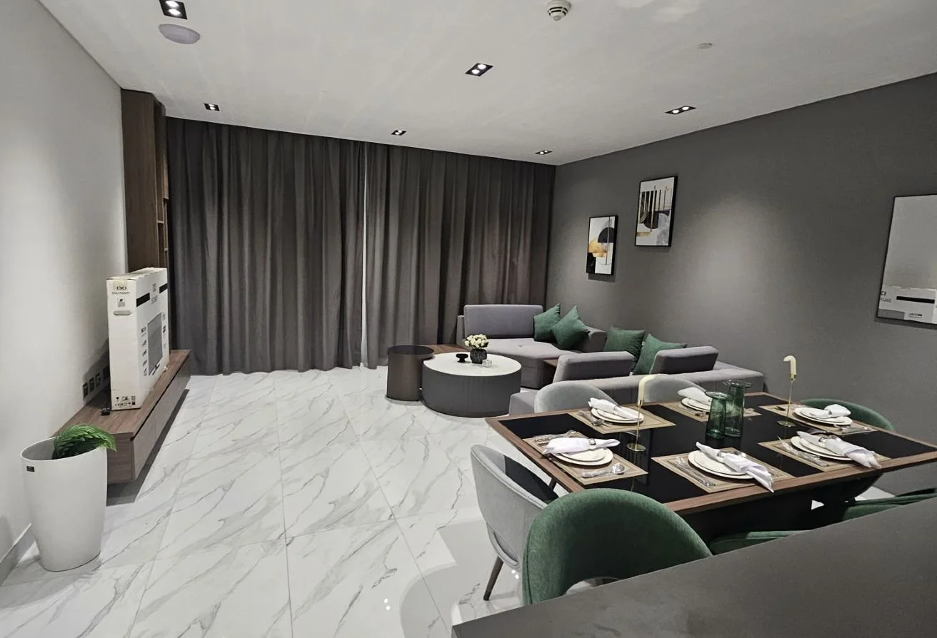 BRAND NEW 2 BHK FULLY FURNISHED WADI VIEW