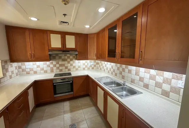 1+OFFICE | Fully Furnished | City View.