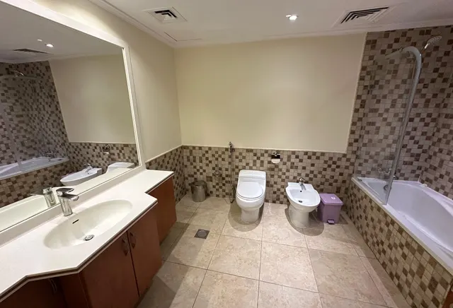 2 Bedroom Furnished Side Marina View
