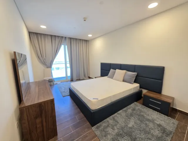 TITLE DEED 2BEDROOM FOR INVESTMENT NEAR STADIUM