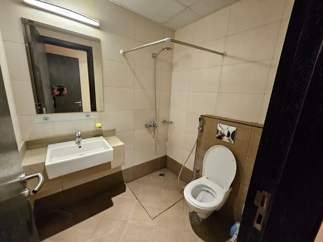 ELEGANT 2BHK FF SEE VEIW UPGRADED APARTMENT