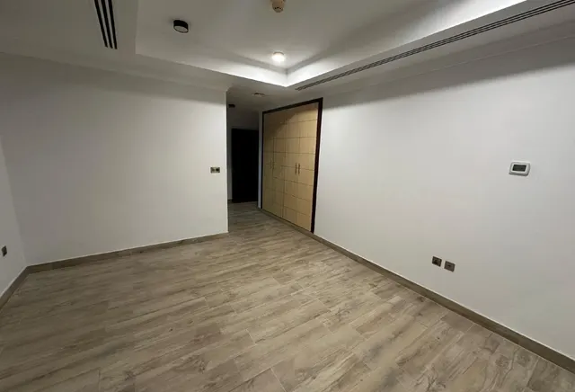 LUXURIOUS TWO-BEDROOM | BALCONY | MARINA VIEW