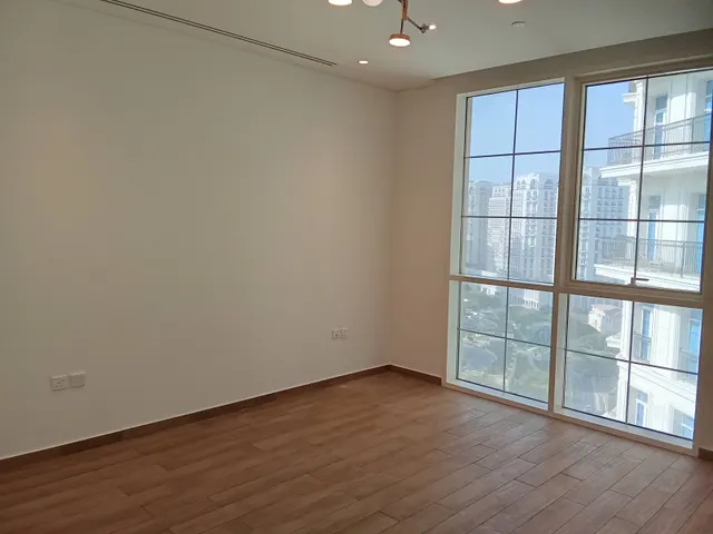 Spacious 2BHK + Maid Apt (Prorated 14 m + Bills)