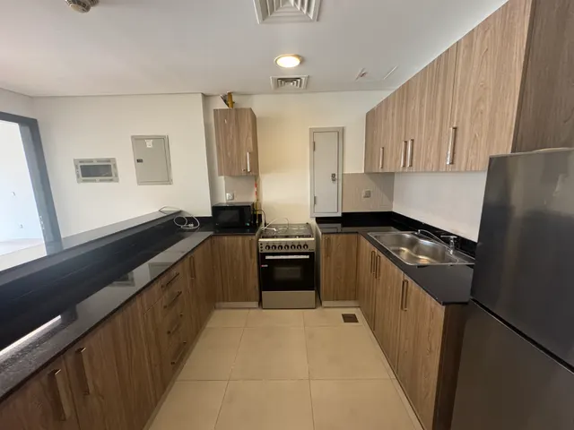 COZY 1 BEDROOM SEMI FURNISHED WITH BIG BALCONY
