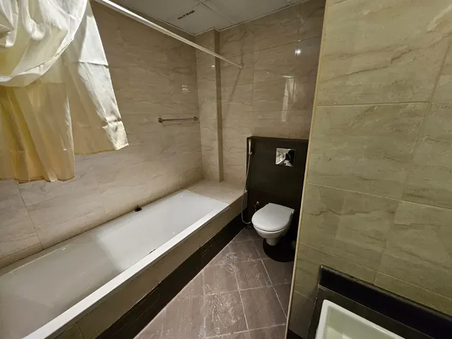CLASSIC 1BEDROOM SEMI FURNISHED WITH BALCONY