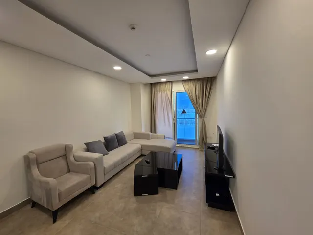 TITLE DEED 2BEDROOM FOR INVESTMENT NEAR STADIUM