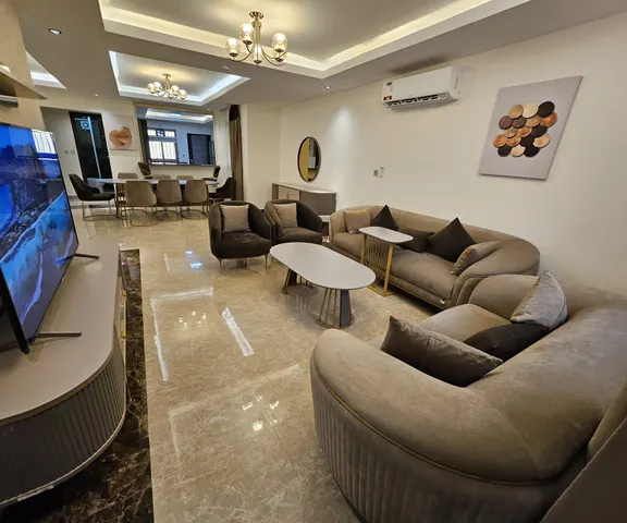 Huge size | 5BHK villa guaranteed ROI from day1