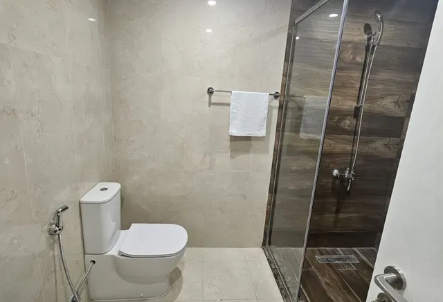 LAVISH BRAND NEW FF 2BED ROOM APARTMENT IN LUSAIL