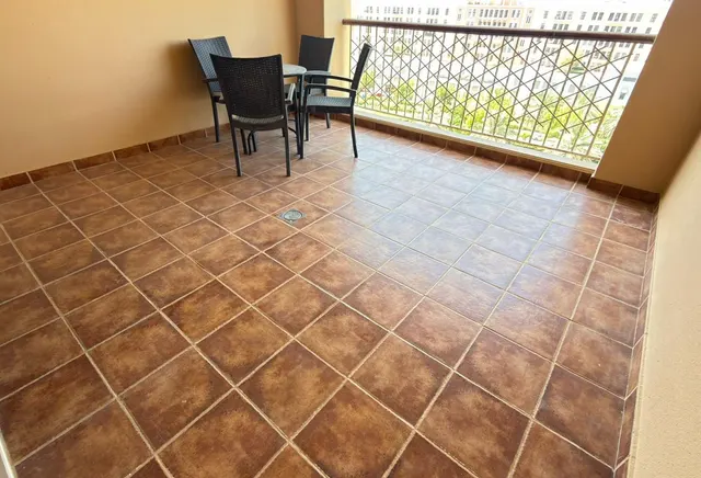 LUXURIOUS STUDIO APARTMENT IN PEARL