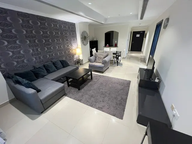 FRENCH STYLE LUXURY 1BEDROOM FULLY FURNISHED