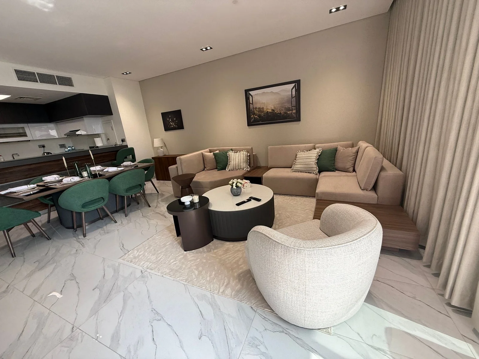 LUXURY 2BHK BRAND NEW FF WITH BALCONY APARTMENT