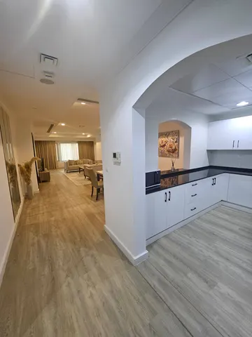 LUXURY BIG LAYOUT 1BEDROOM FULLY FURNISHED BALCONY