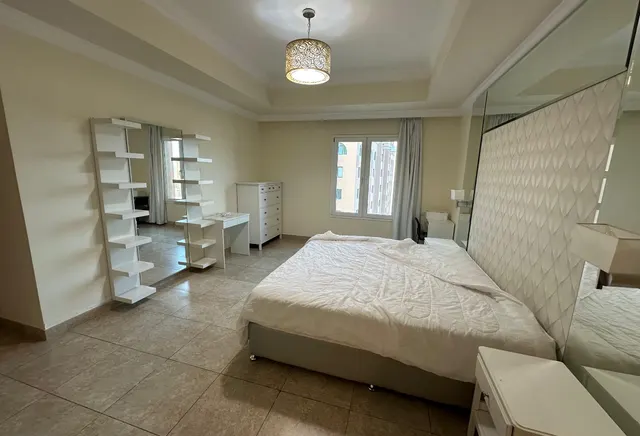 2 Bedroom Furnished Side Marina View