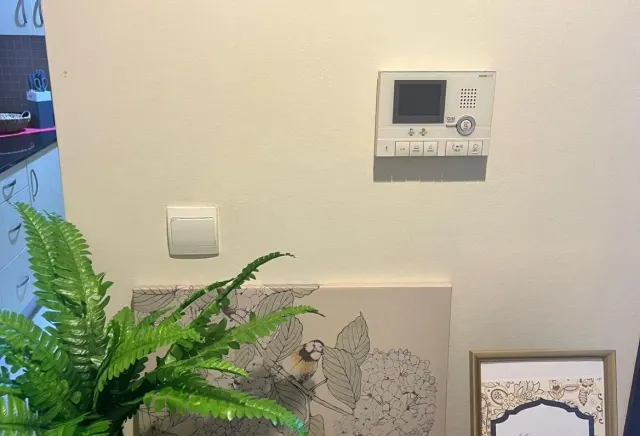 LAVISH STUDIO FULLY FURNISHED HIGHER FLOOR SEAVIEW