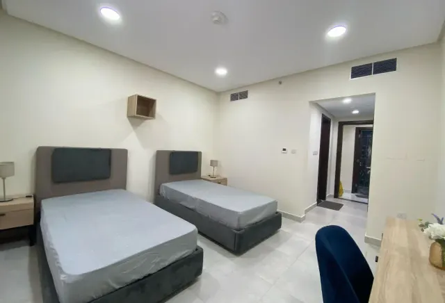 3BR READY TO MOVE FULLY FUNISHED GREAT INVESTMENT