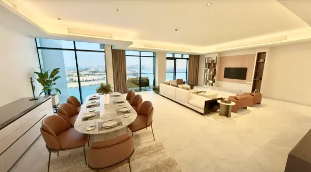 LUSAIL WATERFRONT 4BR + MAIDS PENTHOUSE | SEA VIEW