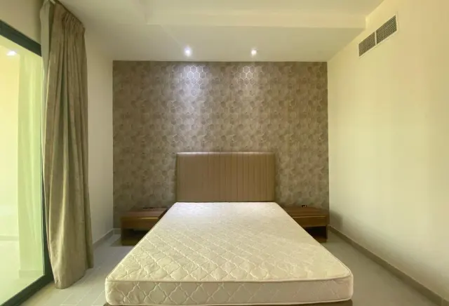 1BR FULLY FUNISHED READY TO MOVE BOOK UNIT