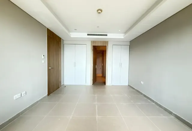 1BHK Luxury Townhouse  Brand New Design & Sea View