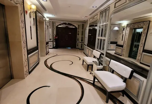 770 SQM Ultra-Luxury Beachfront Penthouse