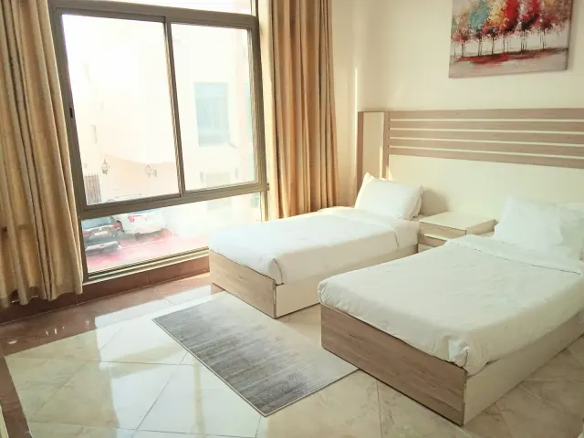 Own your Villa in Alwakair/ free hold