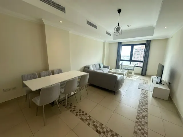 Luxury 1-BHK 7500 WITH STUNNING MARINA VIEW INCLUDING BILLS