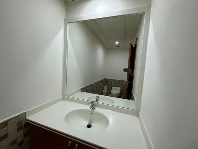 HOT RESALE/ Luxury 3 Bedroom Marina View/The Pearl