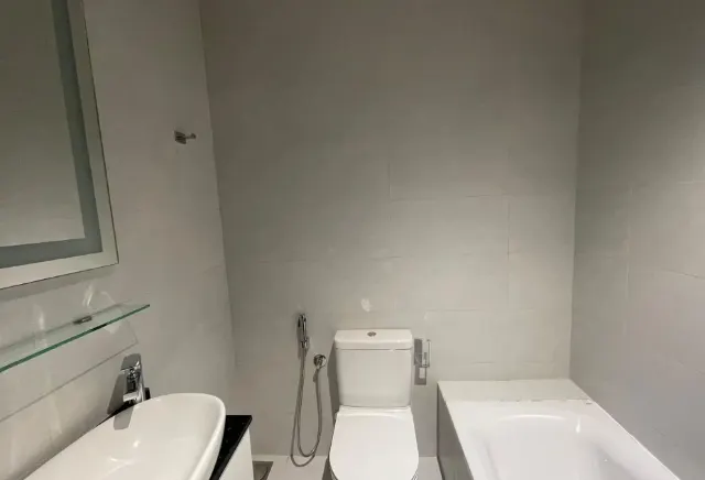 LAVISH 2 BED ROOMS APARTMENT IN BLOSSOM TOWER