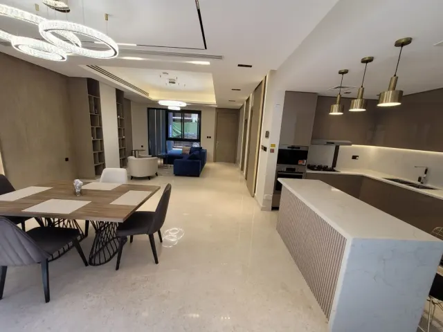 Villa for sale... In Lusail 4 bhk + maid