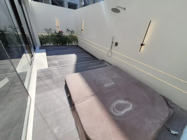 Villa for sale... In Lusail 4 bhk + maid