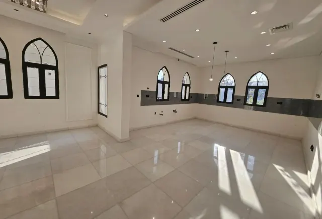 ULTRA-LUXURY 5BR VILLA WITH PRIVATE BEACH ISLAND