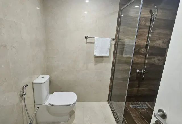 BRAND NEW 1 BHK FF YASMEEN CITY LOWEST PRICE