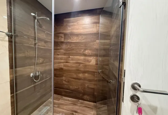Luxury 1BHK | First Occupancy | Yasmeen city 6496