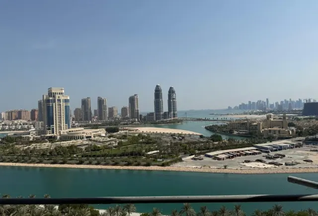 SPECIOUS 1BHK APARTMENT FOR SALE IN MARINA | - view 3