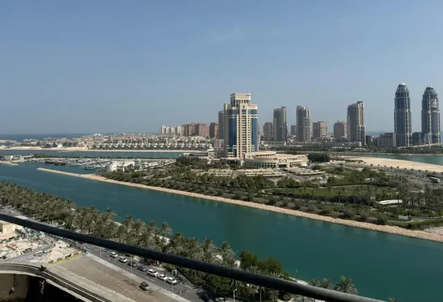 SPECIOUS 1BHK APARTMENT FOR SALE IN MARINA |