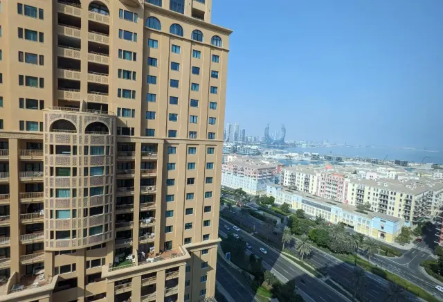1 BHK +OFFICE PORTO NICE TOWERFOR PRICE BIG HOLL