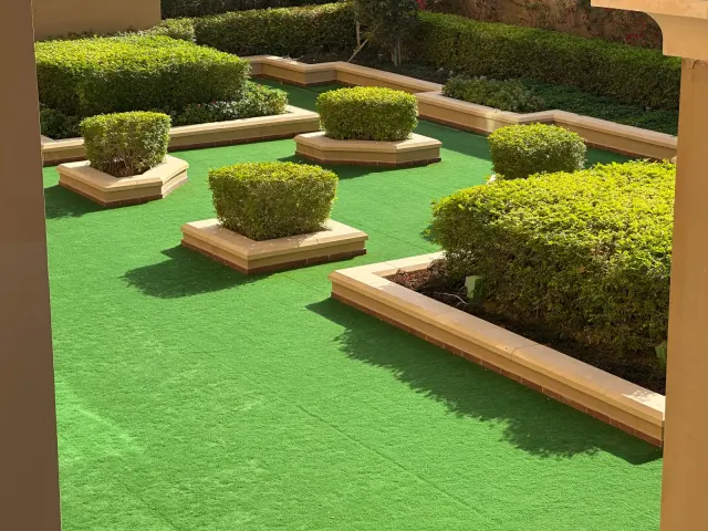 1+Office Brand New Side Garden View.