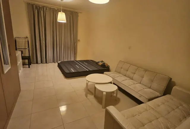 COZY STUDIO FF NEAR TO TRAM AND 24/7 GROCERY STORE
