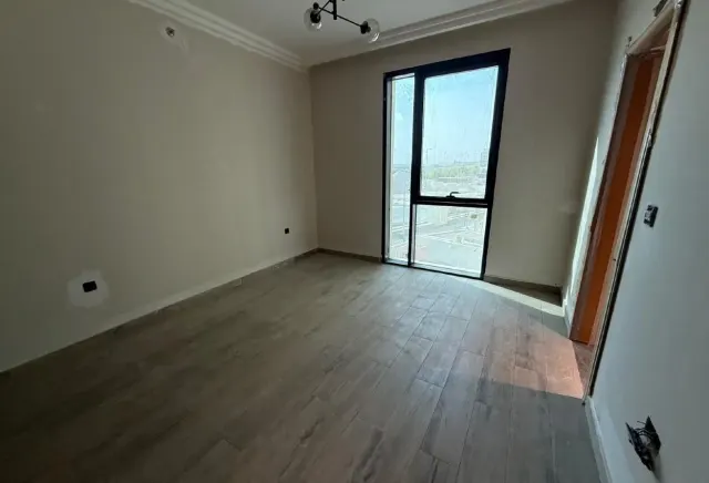 ELEGANT 3 BHK+MAID ON PAYMENT PLAN PARK VIEW