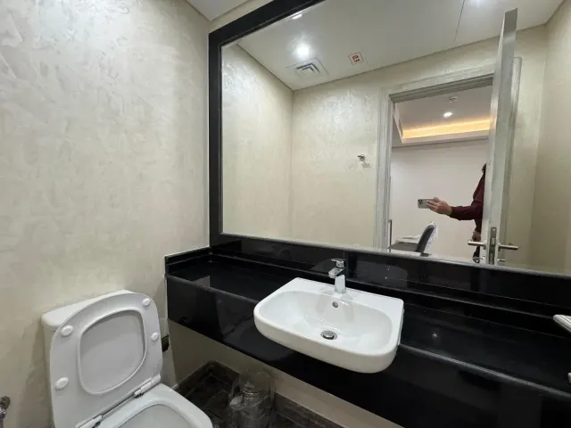 BRAND NEW 1BEDROOM FULLY FURNISHED WITH BALCONY