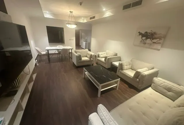 AMAZING 1 BHK IN PORTO ARABIA FOR RENT @BEST PRICE