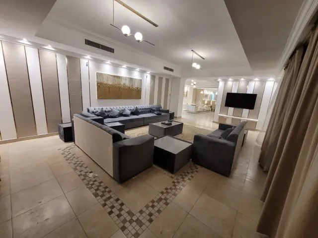 LUXURY 3BHK+MAID IN PRIME LOCATION
