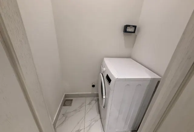Distress Deal 1BHK Furnished | Yasmeen City 950K