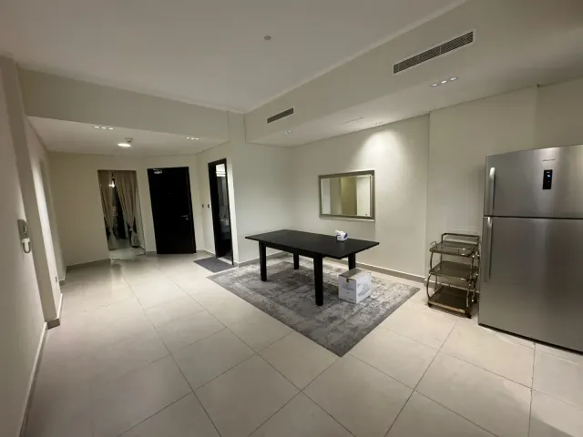 3bhk plus maid spacious appartment 9500 excluding