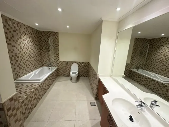 Spacious 3Bedroom+ maid | SemiFurnished apartment