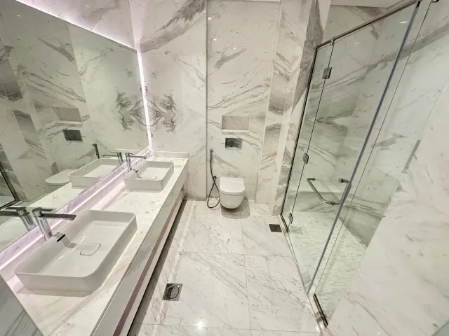 Affordable penthouse in pearl with panoramic view