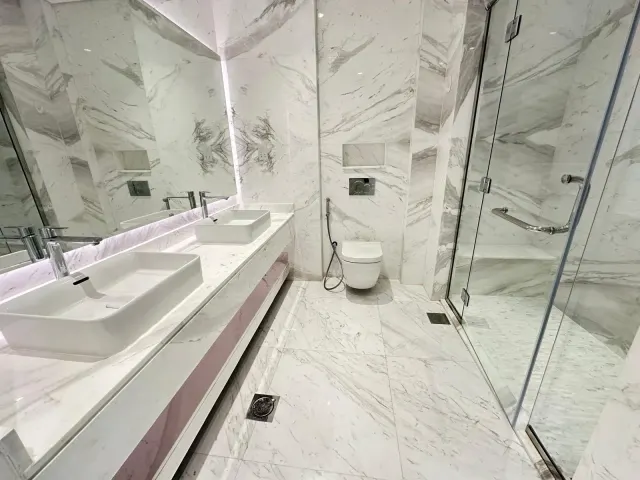 Affordable penthouse in pearl with panoramic view