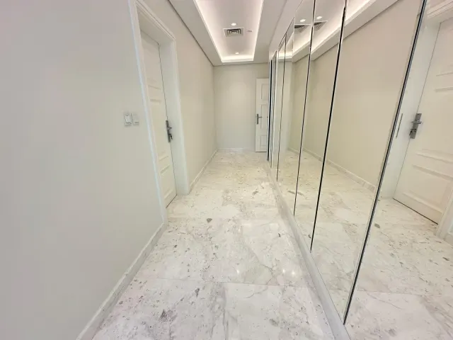 Affordable penthouse in pearl with panoramic view