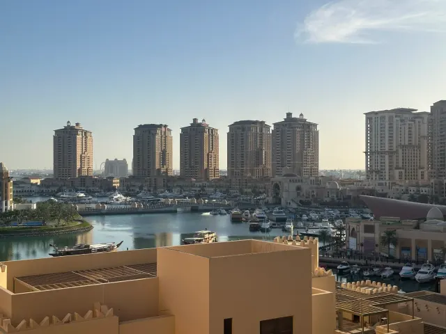 2 Bedroom Fully Furnished Side Marina View